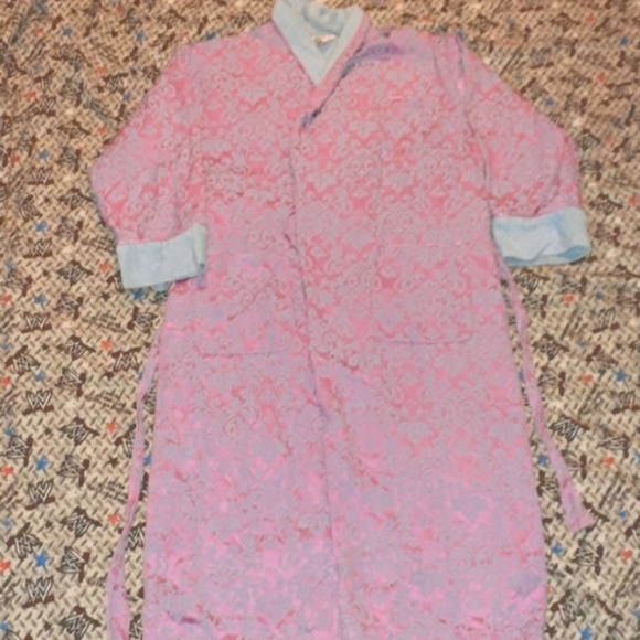 Victoria's Secret Intimates & Sleepwear 8s Victorias Secret Bath